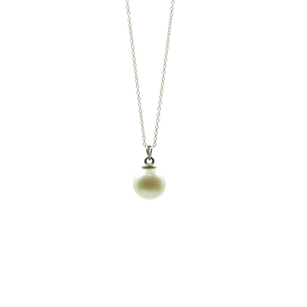 Classic White Pearl Pendant