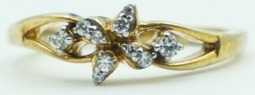 Dainty Marquise Flower Ring
