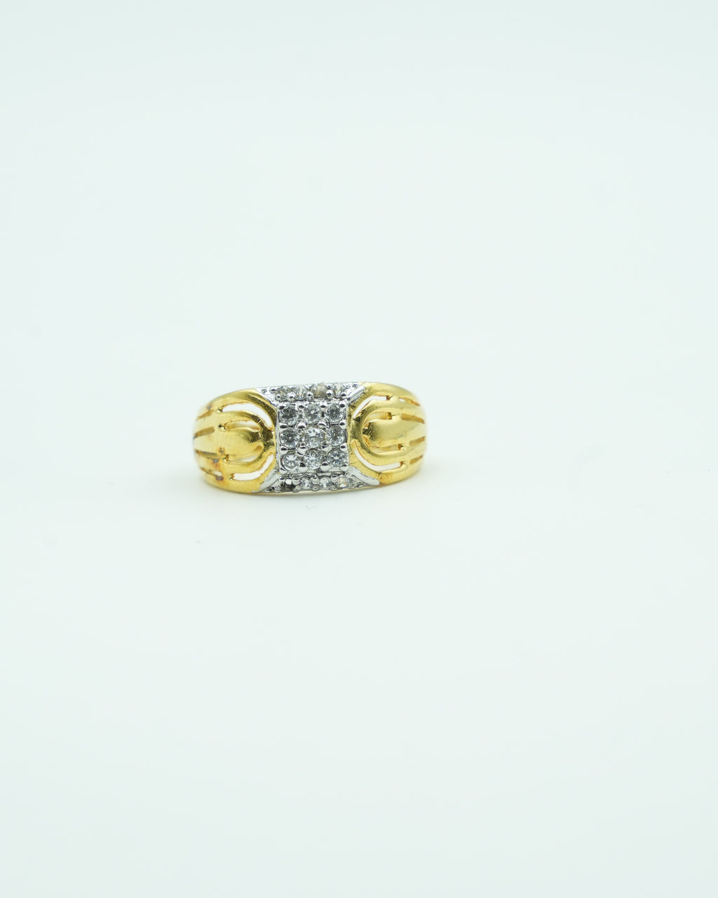 Men's Fluted Dome Pavé Ring
