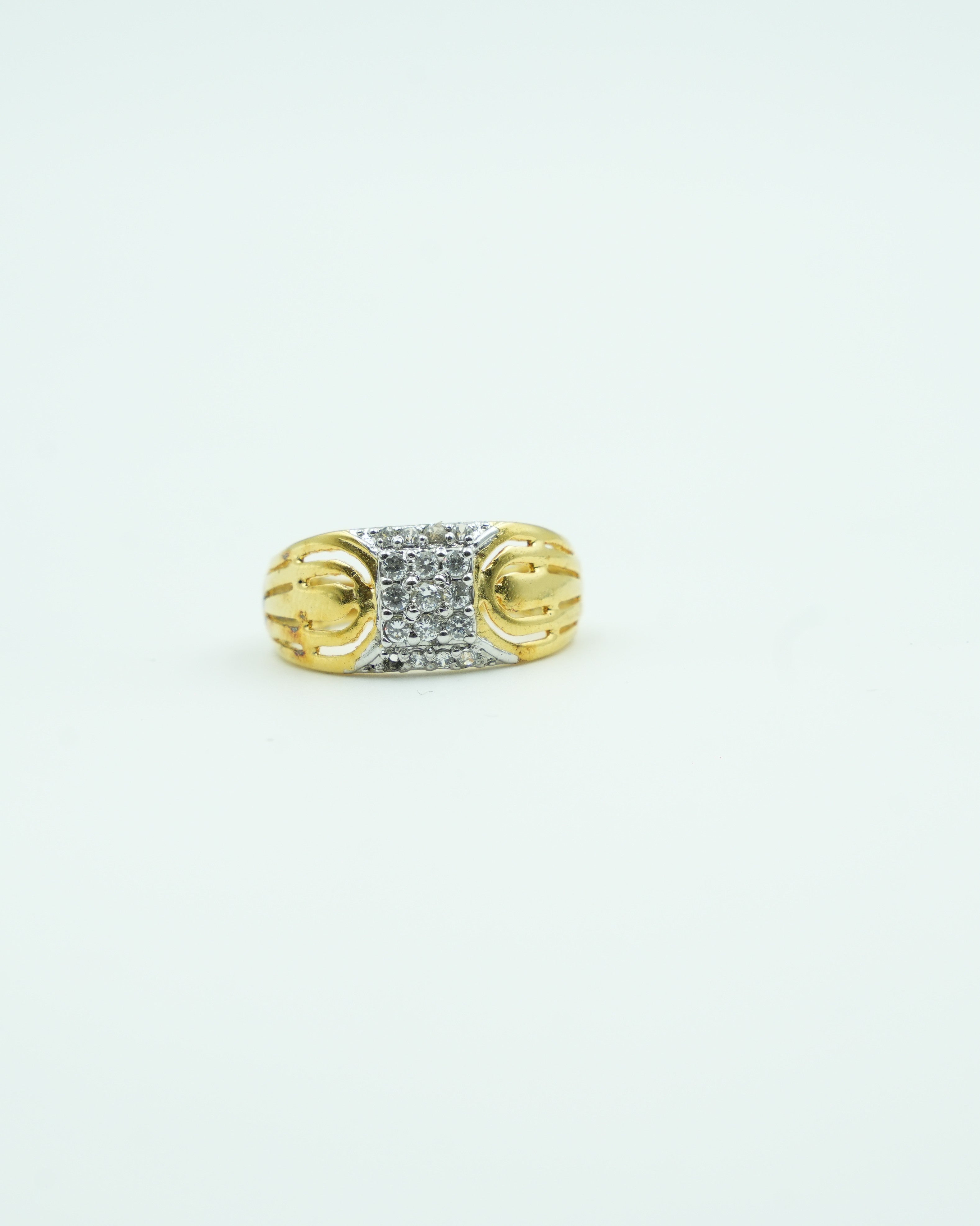 Men's Fluted Dome Pavé Ring