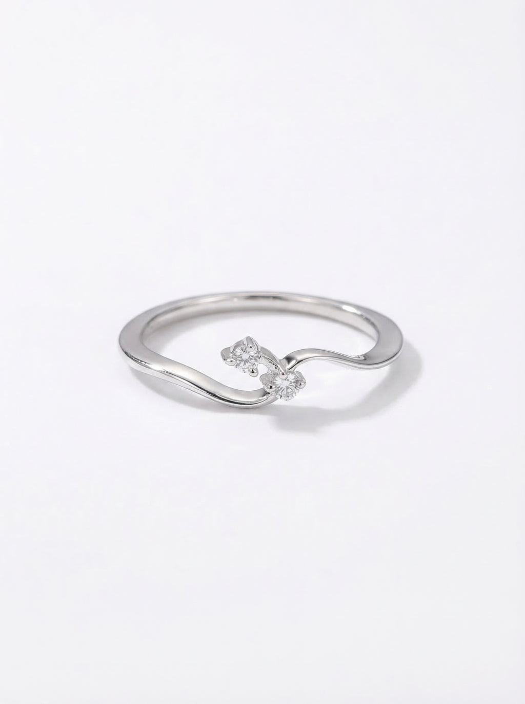 Asymmetric Duo Diamond Wave Ring