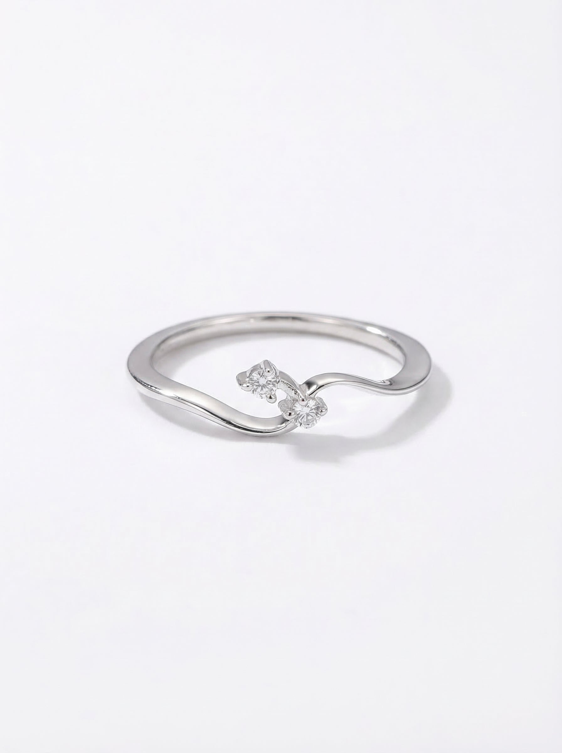 Asymmetric Duo Diamond Wave Ring