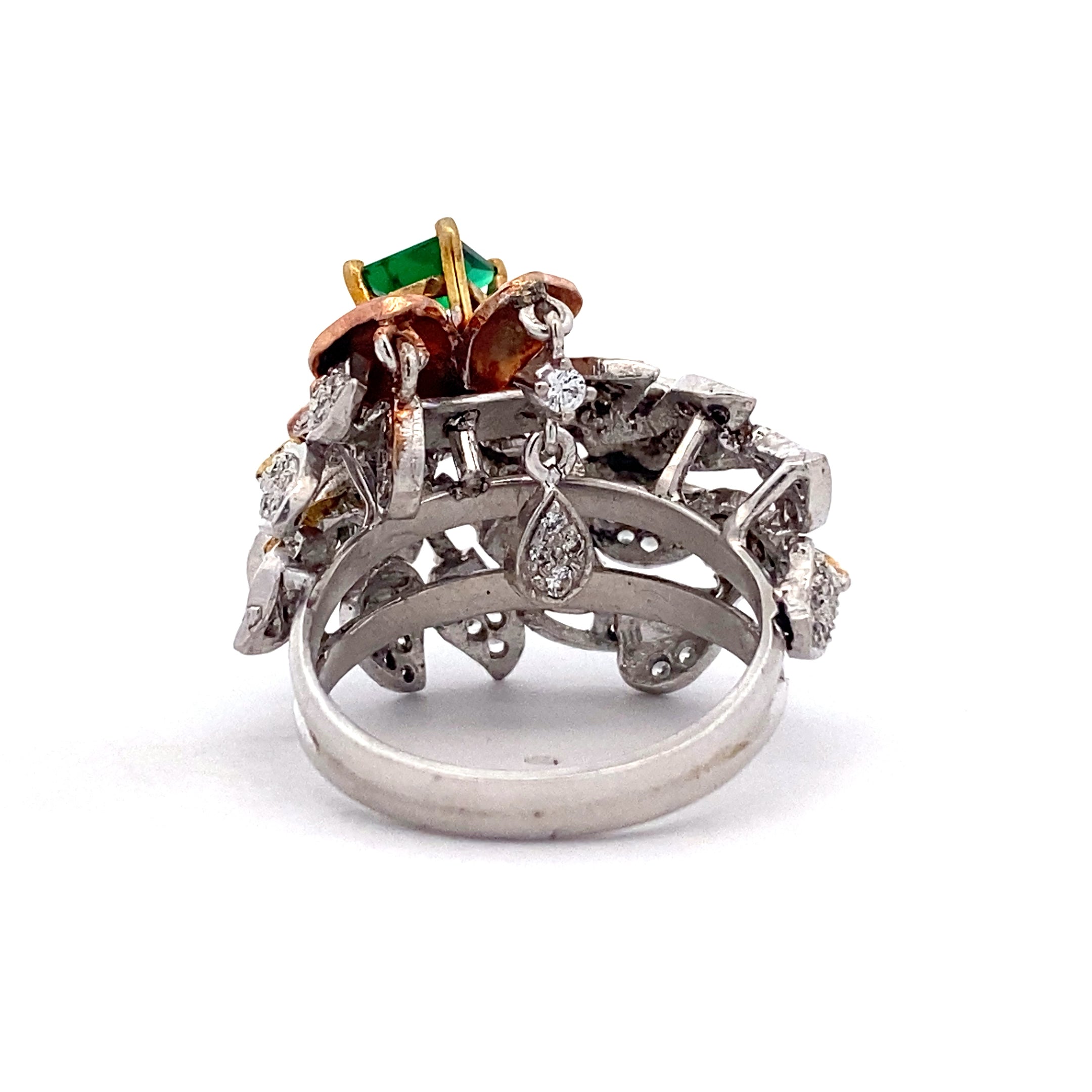 Botanical Green Flower Ring