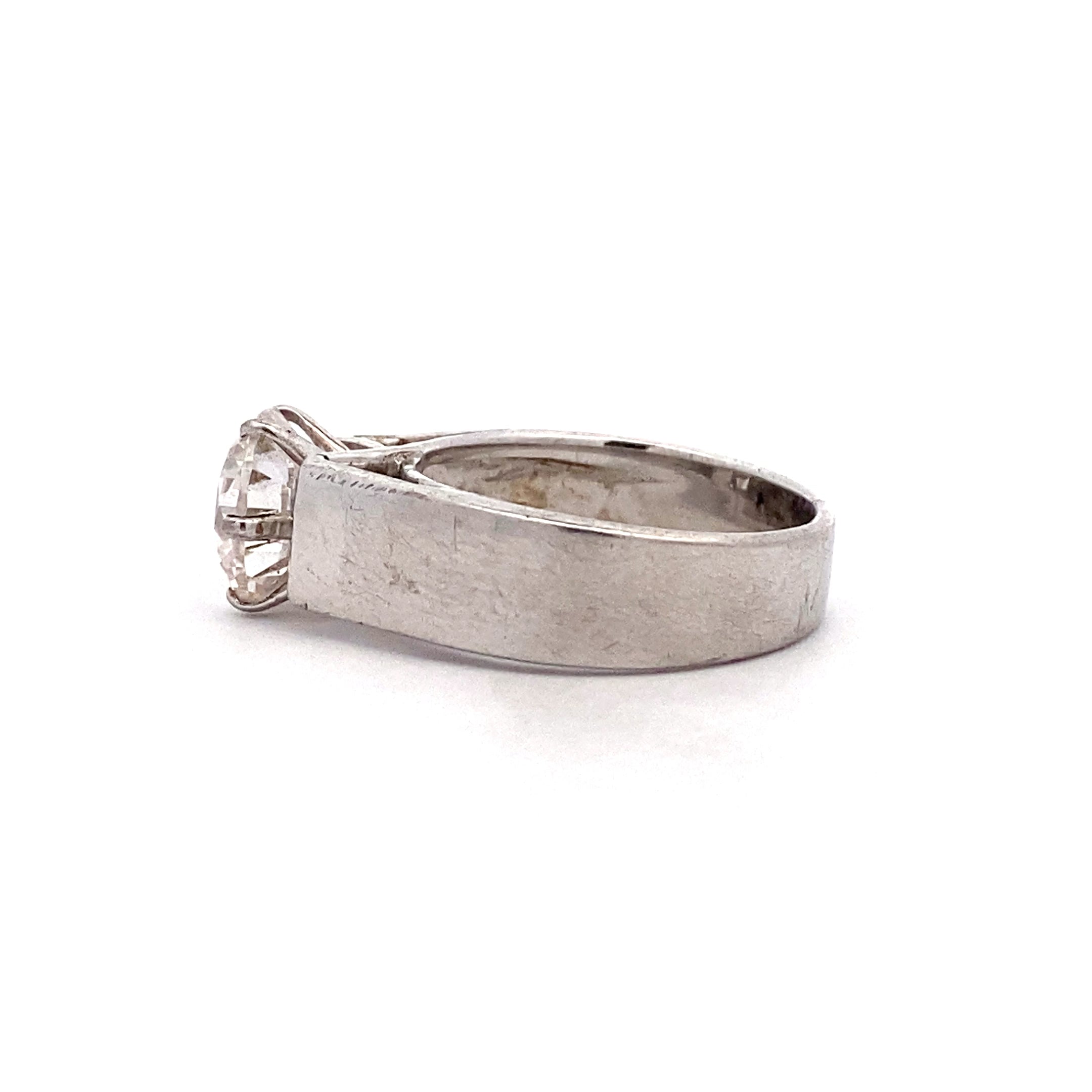 Bold Solitaire Ring