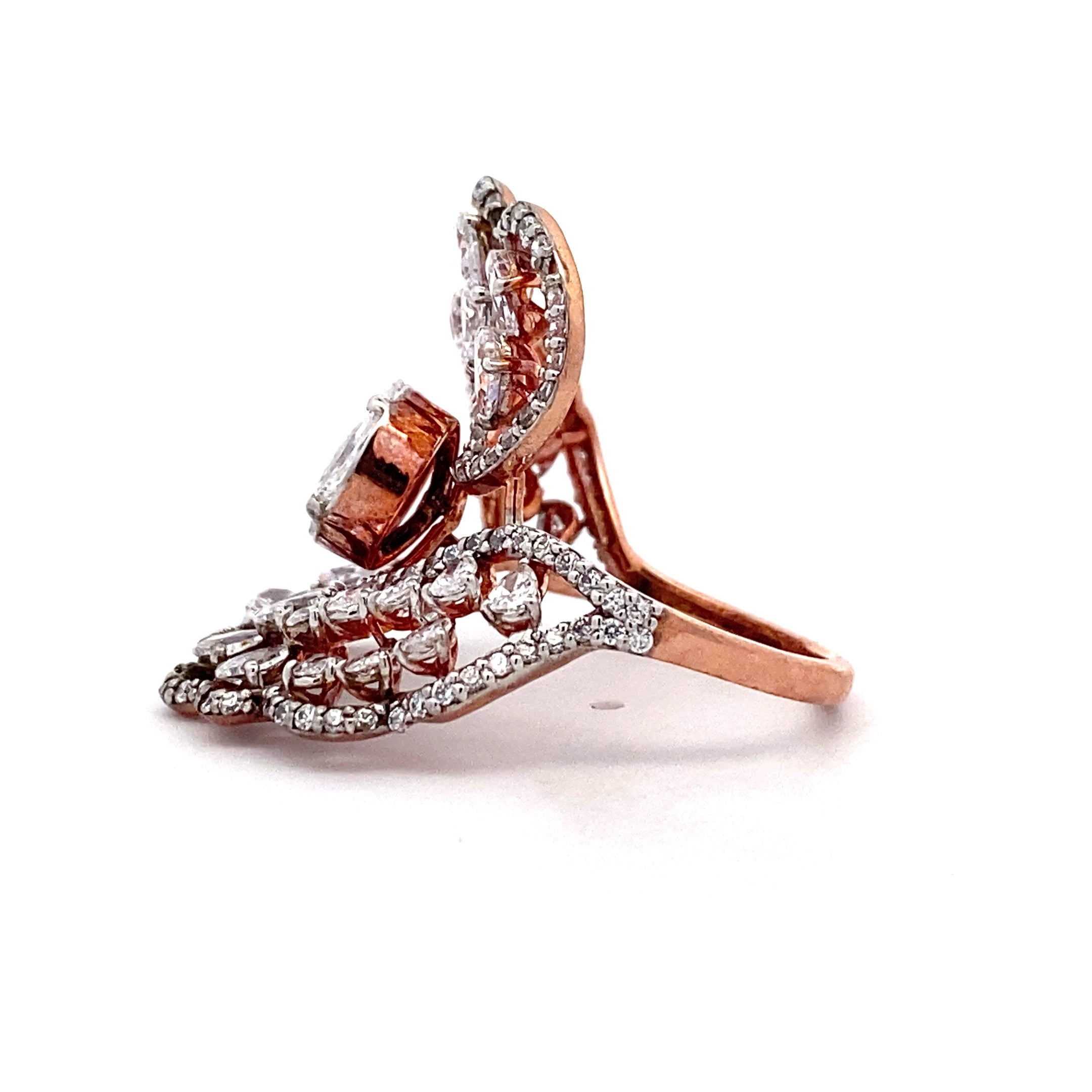 Fanned Petal Cluster Ring