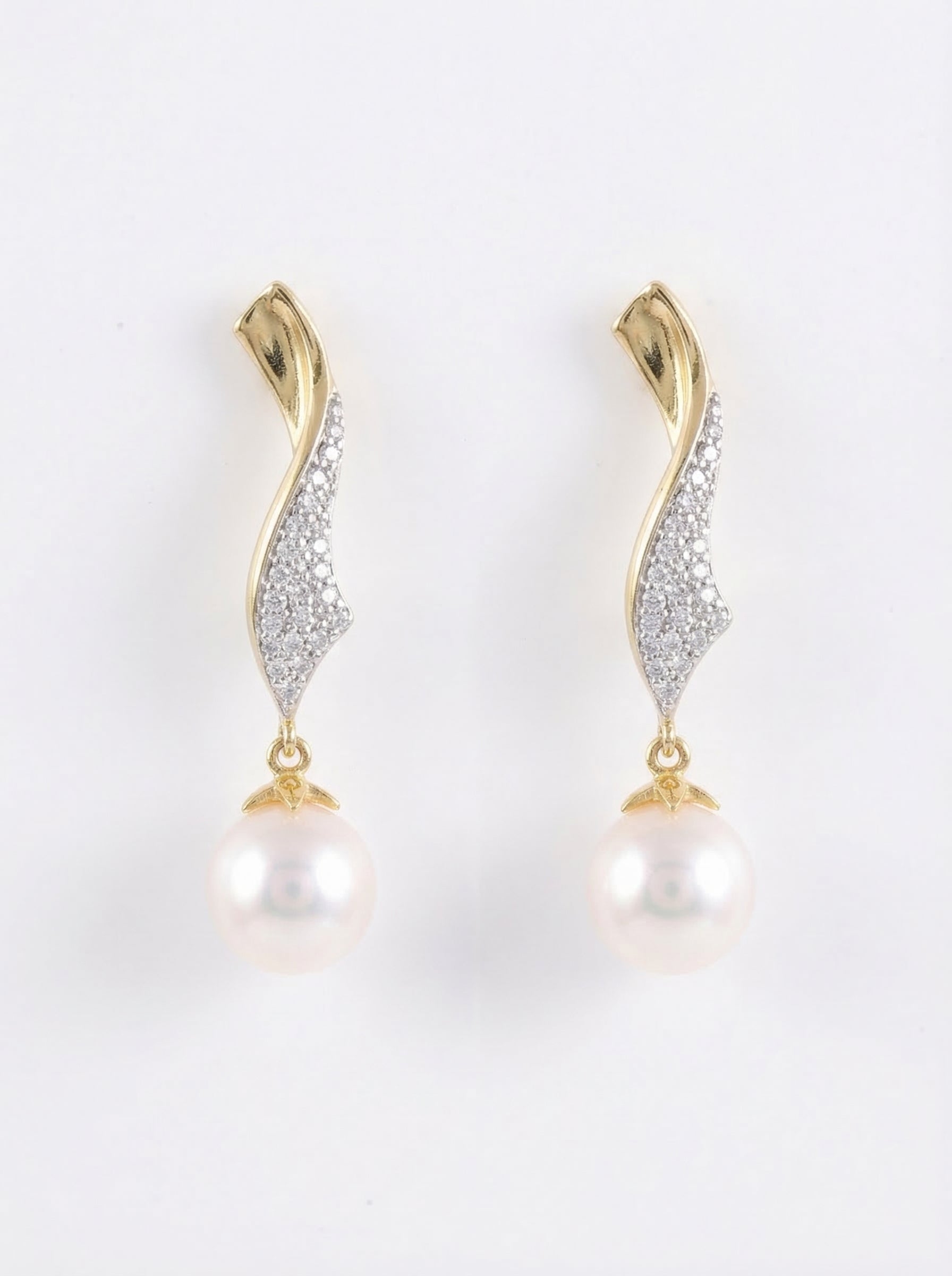 Twist Pearl Drop Earrings