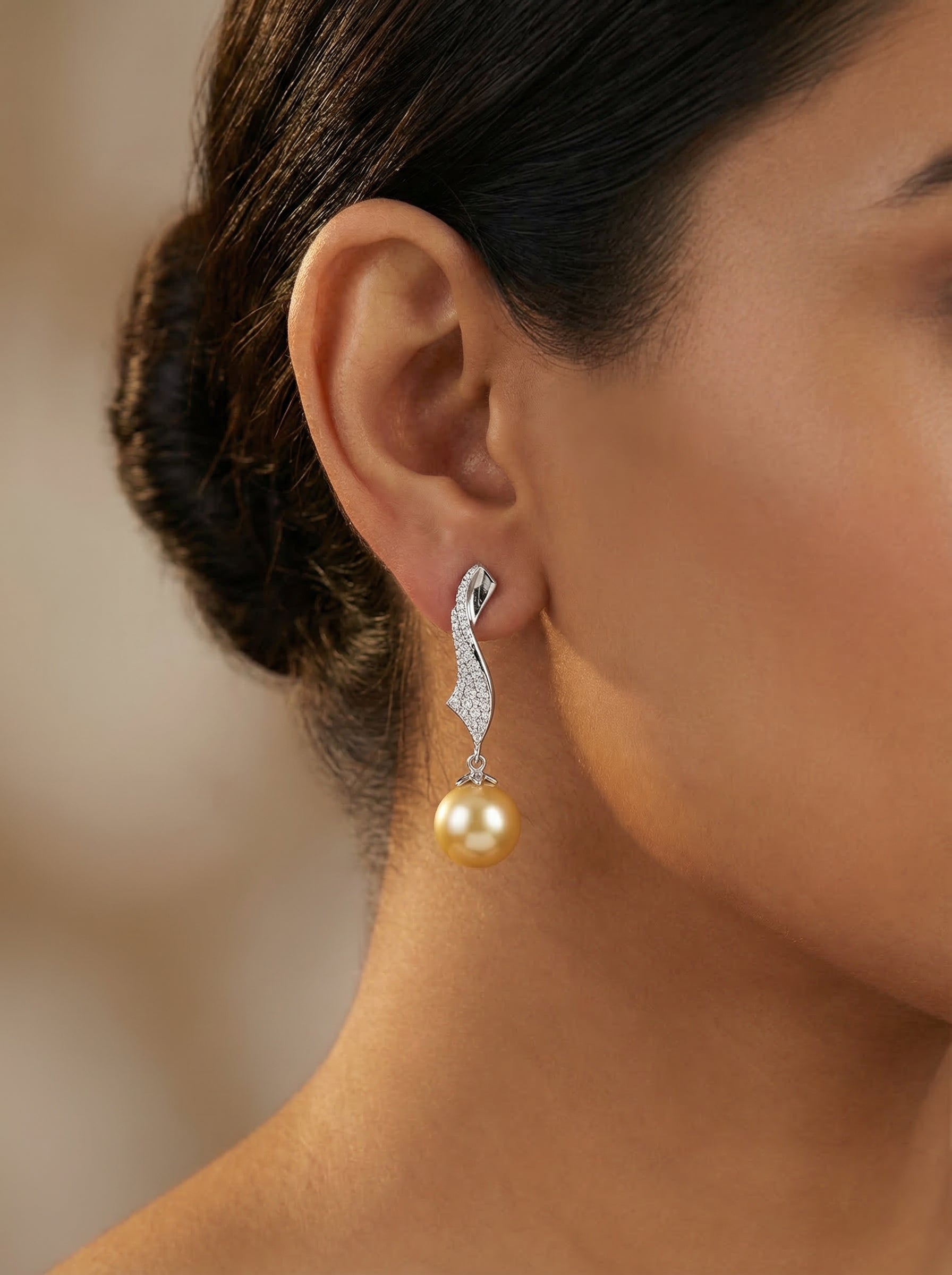 Crystal Wave Pearl Earrings