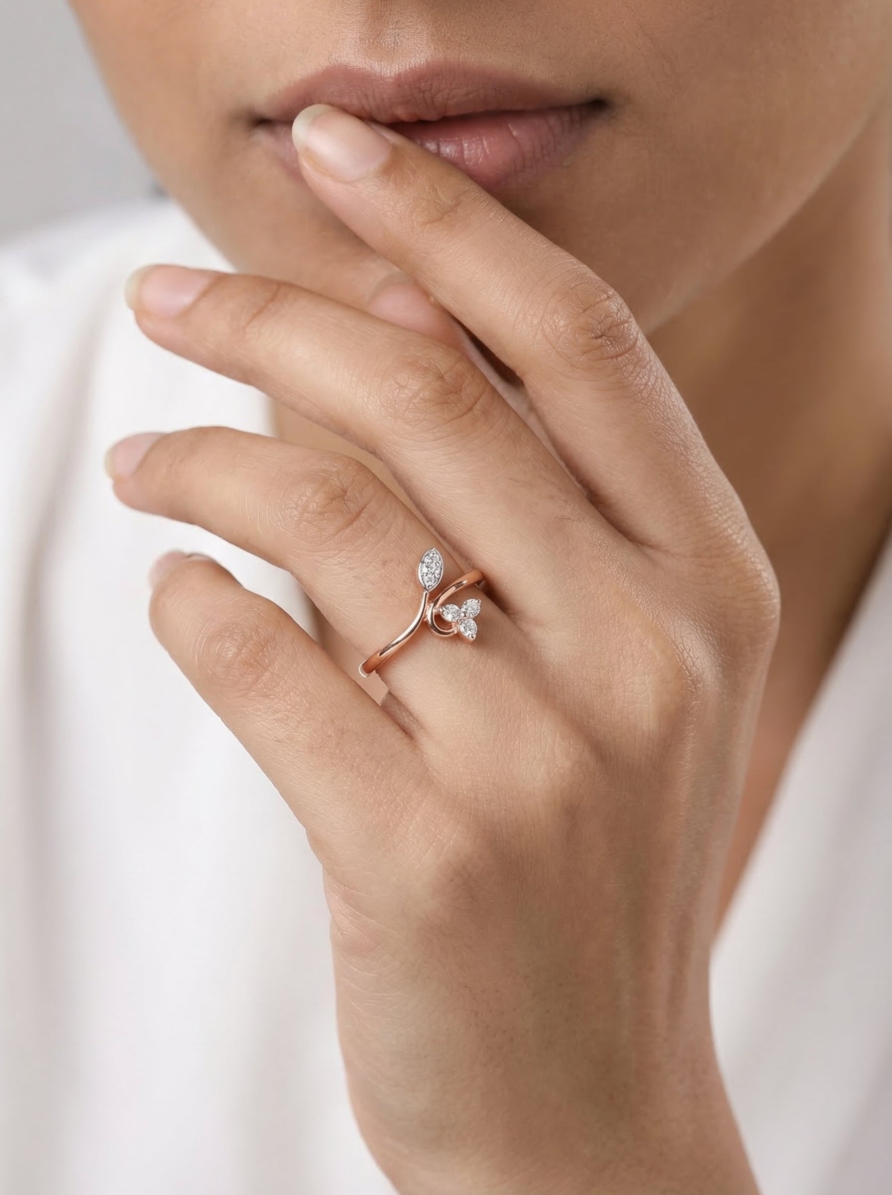 Moissanite Vine Leaf Ring