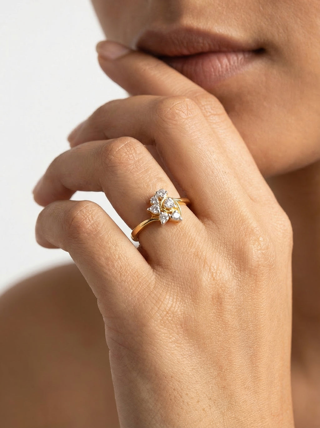 Mixed-Cut Crystal Cluster Ring