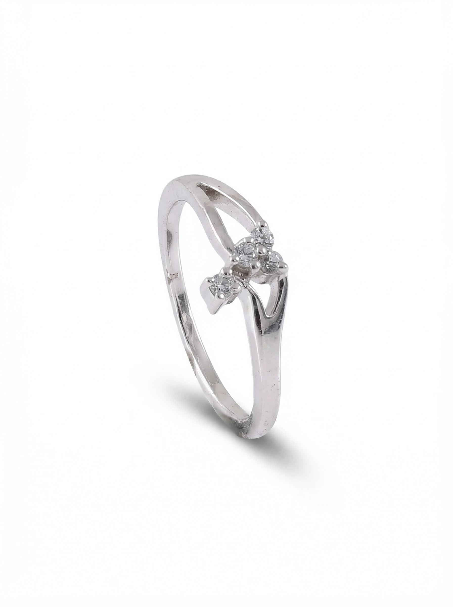 Split Shank Cluster Silver Ring