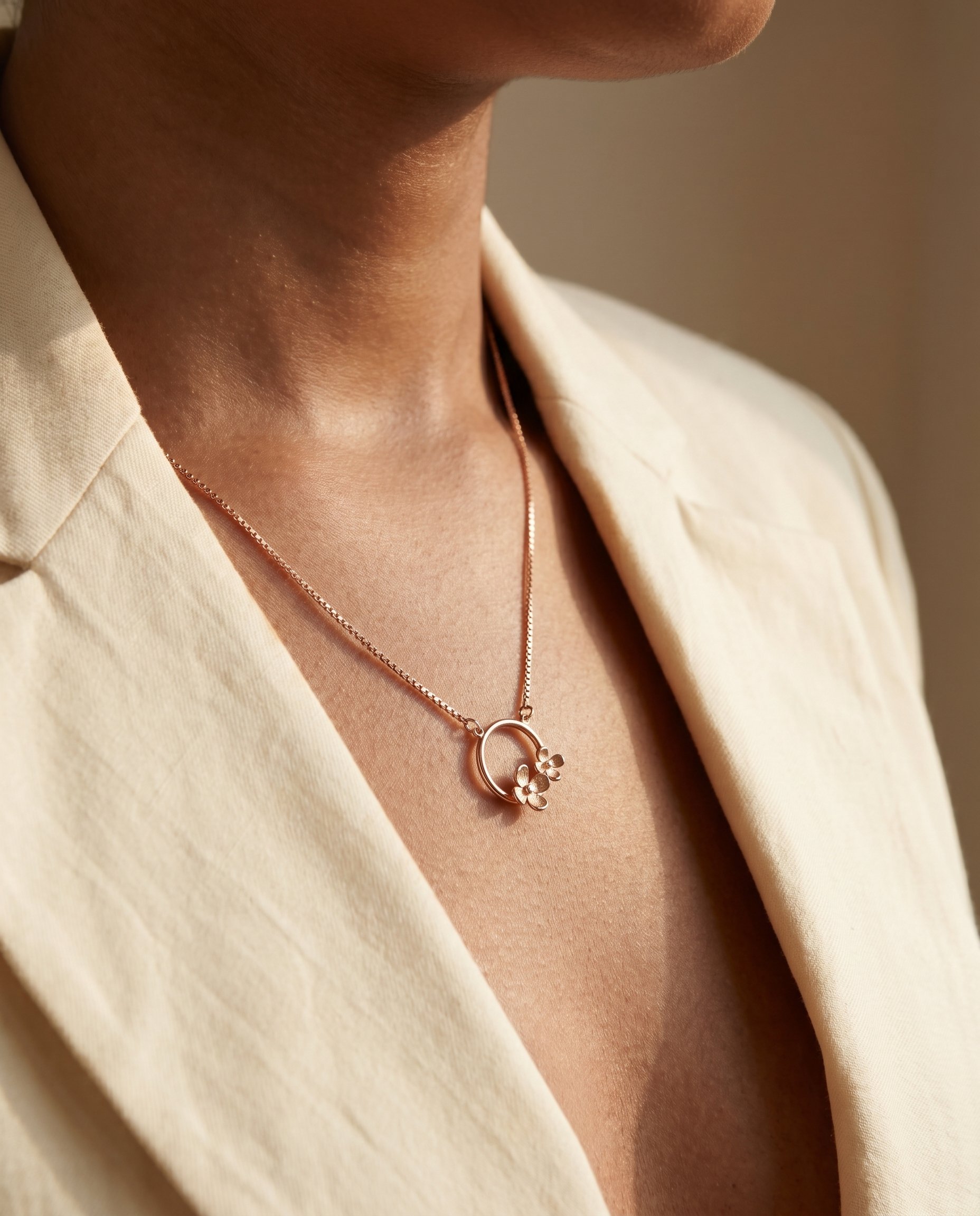Floral Halo Necklace