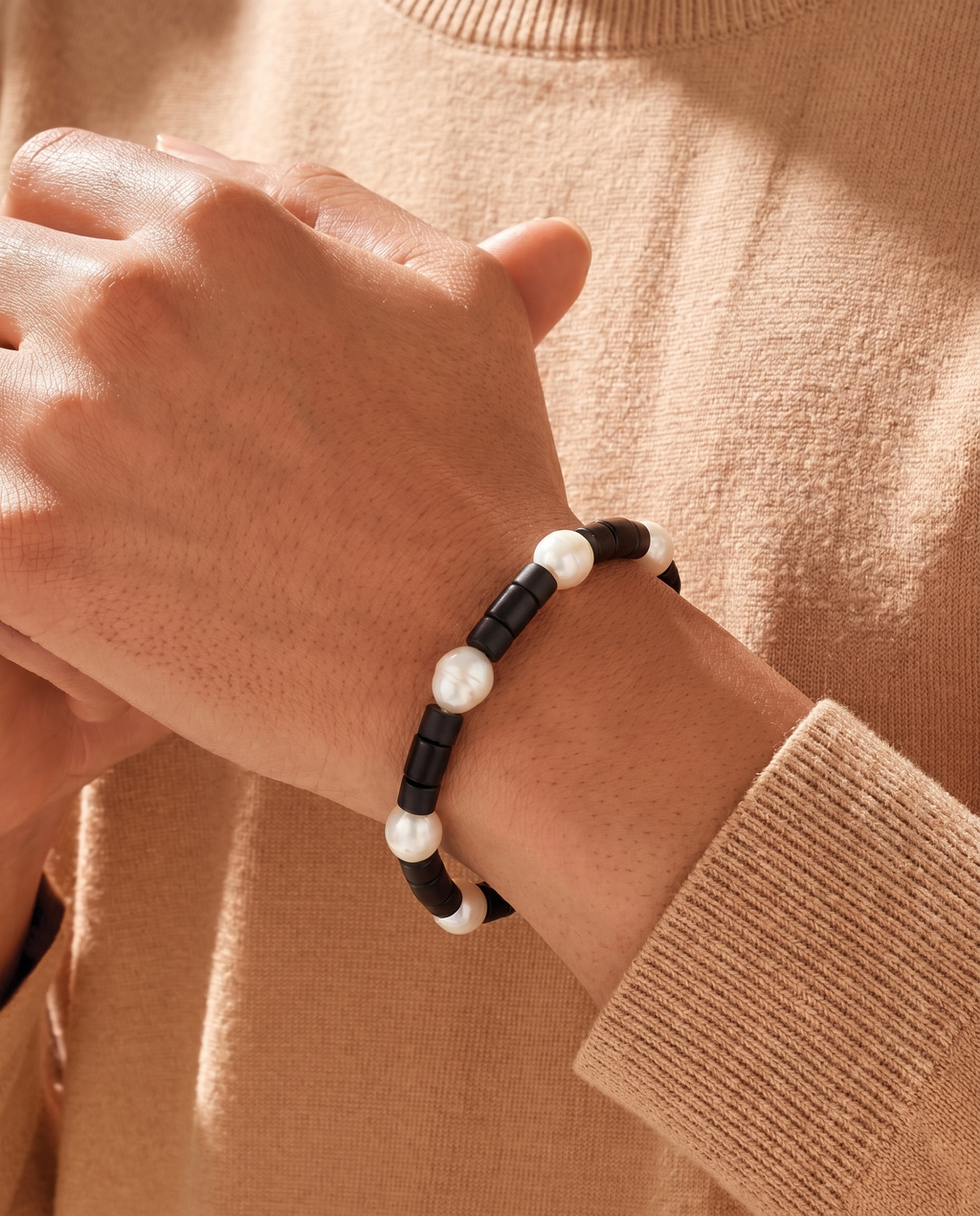 Matte Onyx Pearl Stretch Bracelet