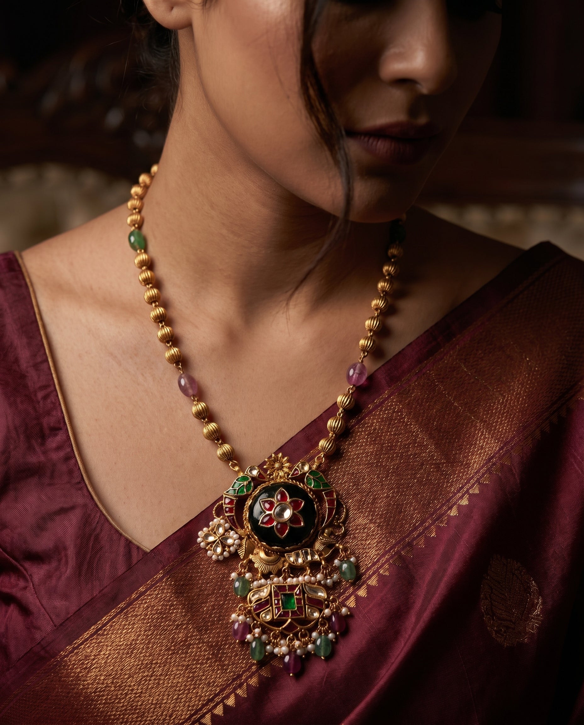 Fluted Bead Floral Pendant Necklace