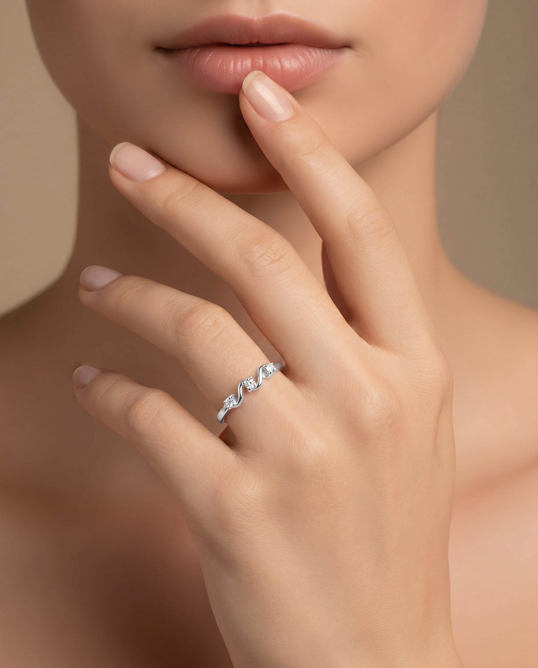 Twisted Trio Diamond Band