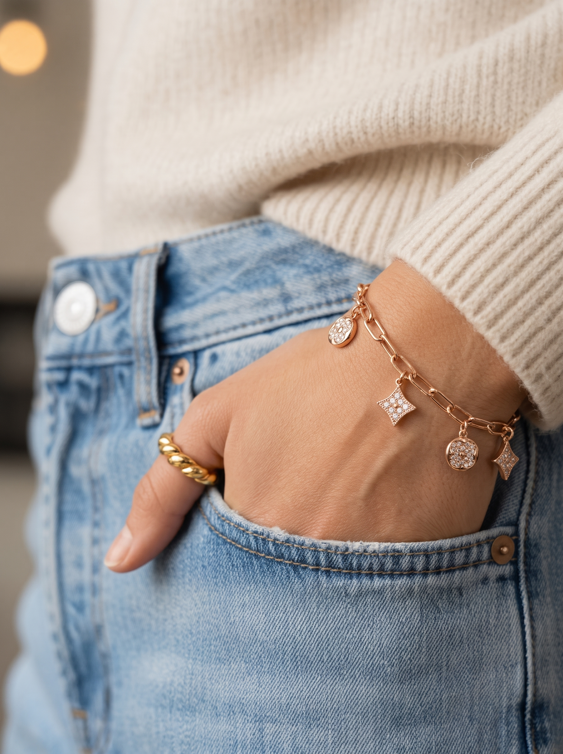 Star Circle Charm Bracelet