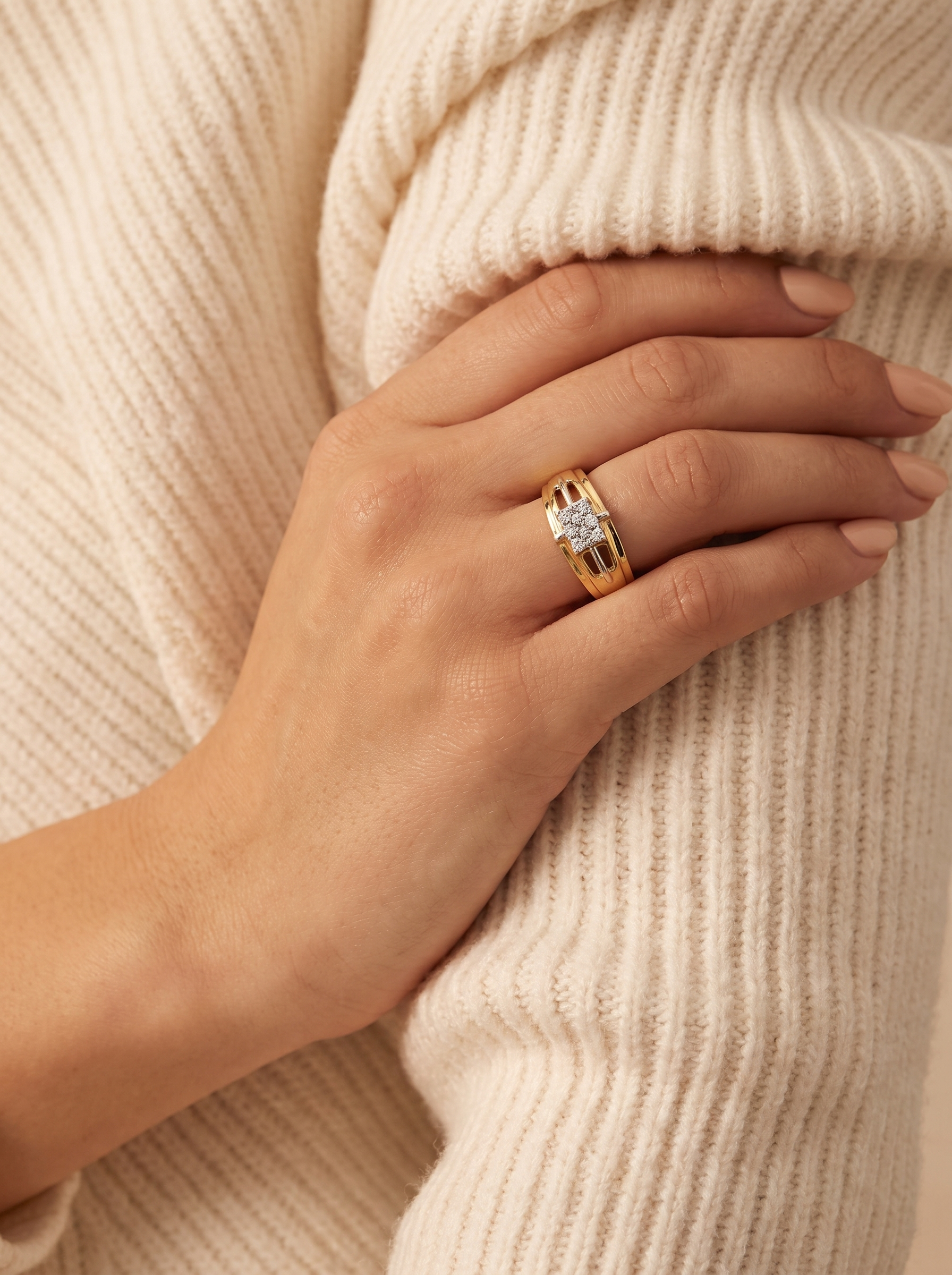 Cutout Cluster Signet Ring